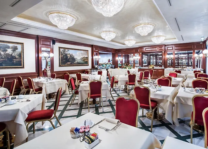 Royal Hotel Carlton